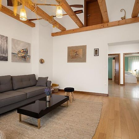 Apartments Cesare With Shared Pool Ližnjan Dış mekan fotoğraf